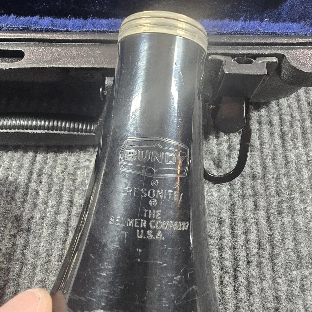 Bundy Resonite Clarinet Bb Student Black Plastic With Case Selmer USA Beginner